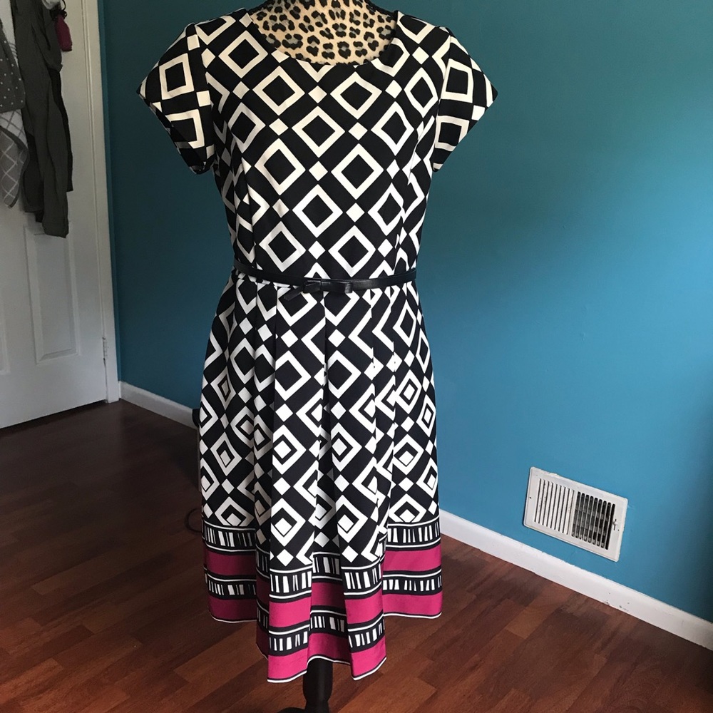 Shelby&Palmer Pleated Dress